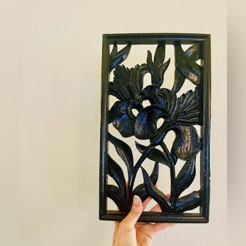 VTG MCM Victorian Floral Black Laquer Cottagegoth Granny Bohemian Wall Hanging